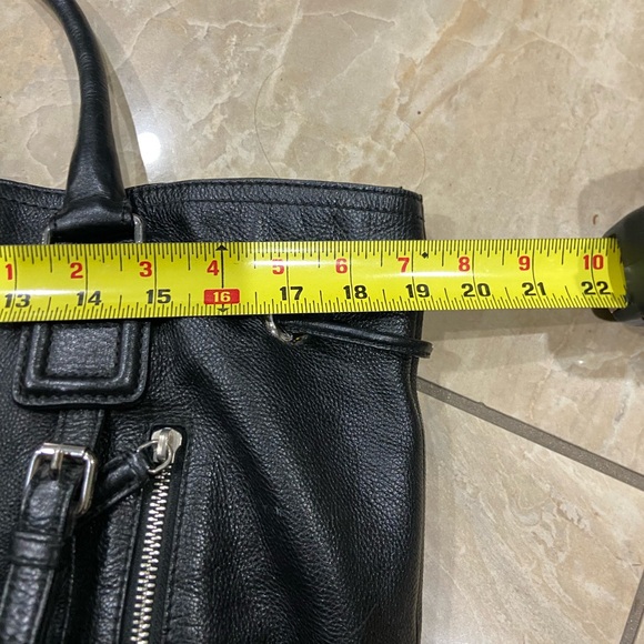 Cole Haan Shoulder Bag Purse Black Leather Large - Picture 4 of 6